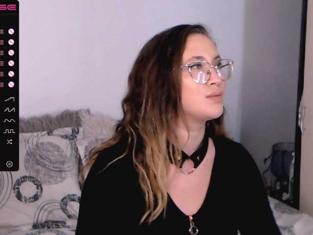 Zrzuty ekranu transmisji AlissonWavee