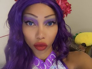 Erotyczny czat wideo AllaStrange