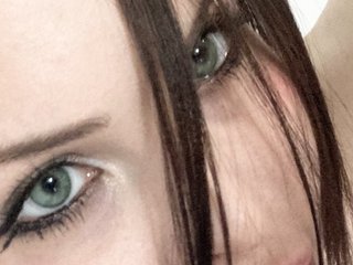 Erotyczny czat wideo AllexAww