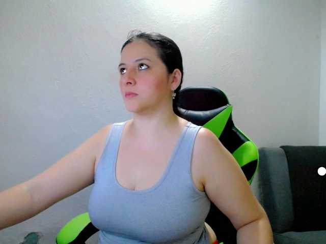 Zrzuty ekranu transmisji allisonbaby