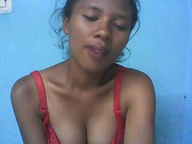 Zrzuty ekranu transmisji almapleasure