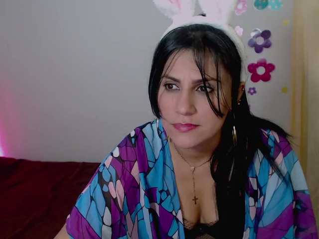 Zdjęcia amanda1612 #Sexo con dildo #juegos #chatear #disfrutar #frotarse