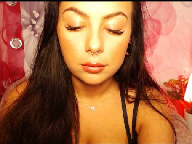 Zrzuty ekranu transmisji MiAmanda