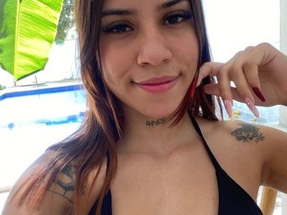 Erotyczny czat wideo AmazingGroupHot69
