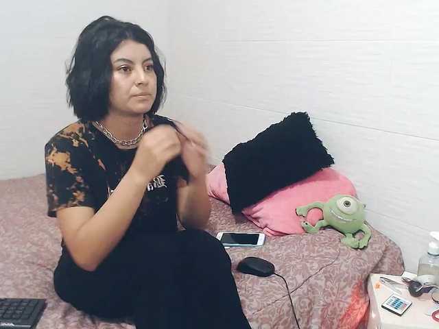 Zrzuty ekranu transmisji ameli01