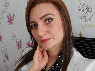 Erotyczny czat wideo Amie-Adams82