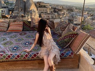 Erotyczny czat wideo AmiliYan