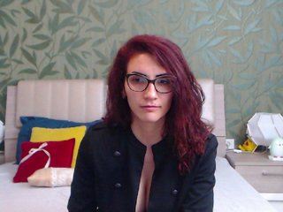 Zdjęcia AminaDangerxx Hello gentelmans! 30tk for flash tits,50 play with boobs,100 show you my ass,150 suck my toy,200 show yolu my pussy,250 play with dildo on my pussy ,300 undress etc ! And im open for new fantasies.