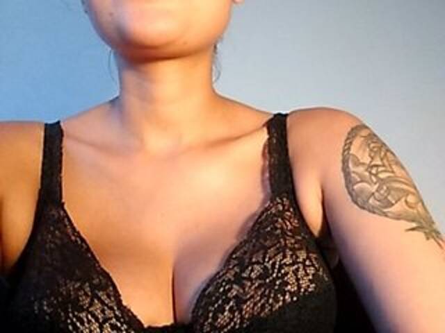 Zrzuty ekranu transmisji MilaGrey