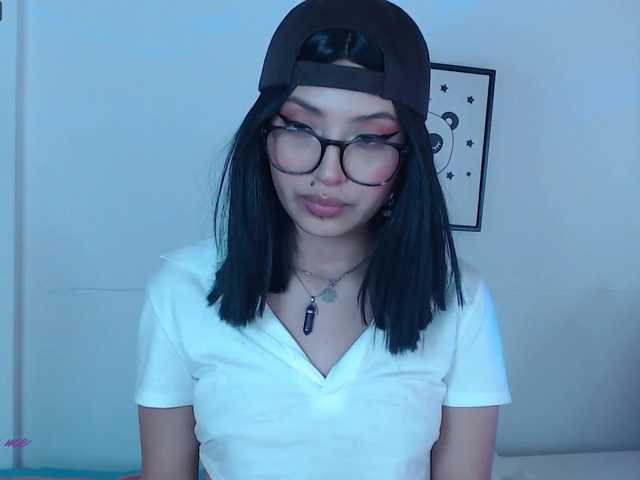 Zrzuty ekranu transmisji amy-baez