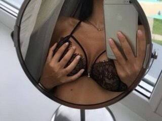 Erotyczny czat wideo Alissia_Kiss