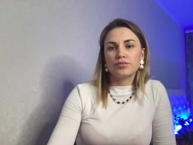 Zrzuty ekranu transmisji AmyAirKiss