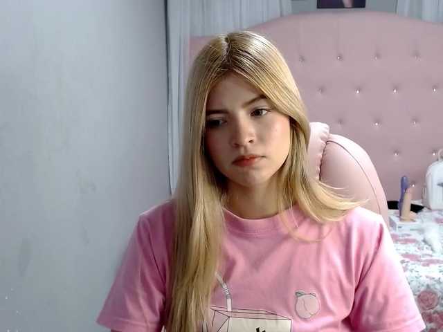 Zrzuty ekranu transmisji AmyWright