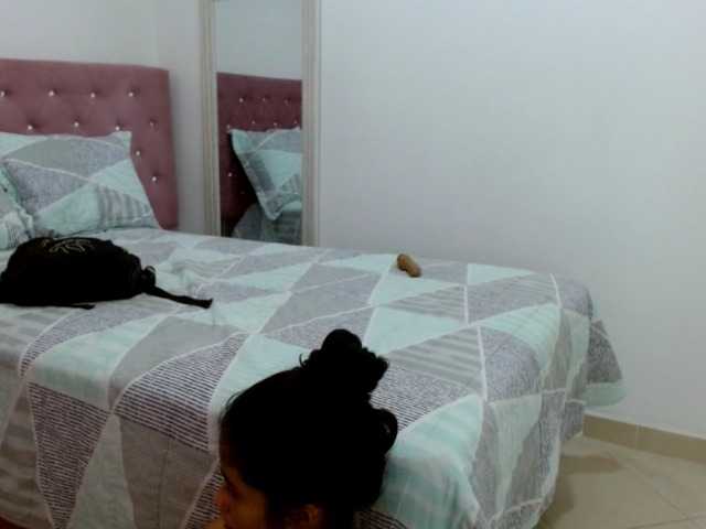 Zrzuty ekranu transmisji AnaBowen