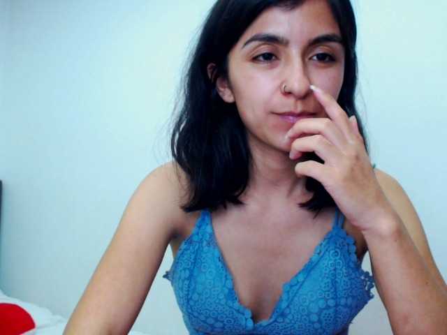 Zrzuty ekranu transmisji AnahiBrowns