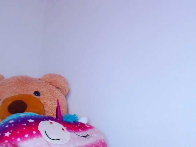 Zrzuty ekranu transmisji AnahiBrowns