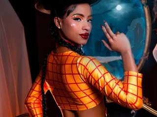 Erotyczny czat wideo AnahisBennett