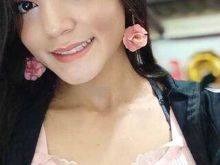 Erotyczny czat wideo Anawhite