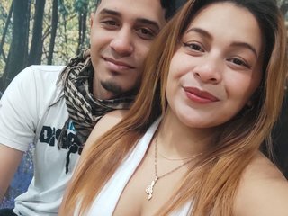 Erotyczny czat wideo AnayRaul