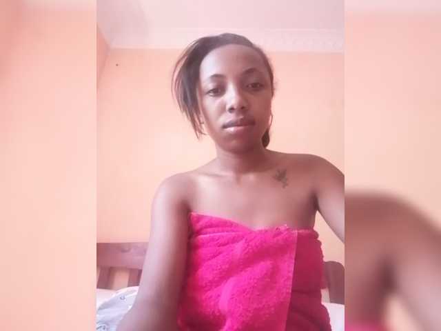 Zrzuty ekranu transmisji Andhy-1