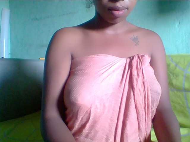 Zrzuty ekranu transmisji Andhy-1