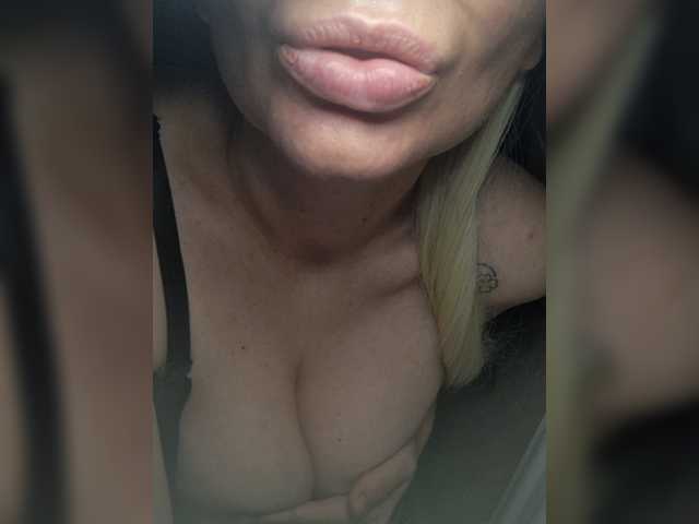 Zdjęcia Angelina126 I'm going to love it, my pussy wants an earthquake juicy mouth and pussy fuck in group and private, you want me 11, I'm watching your camera 50