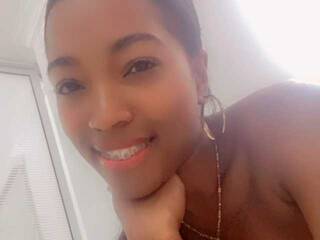 Erotyczny czat wideo Angelinnasexy