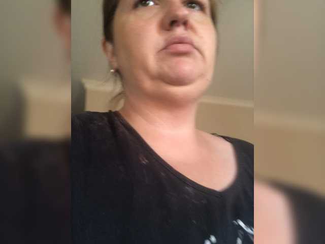 Zrzuty ekranu transmisji ANGELLHOTT