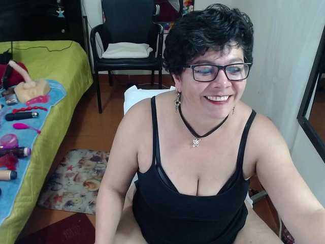 Zdjęcia angellove266 #mature #ass #pussy #tits #sexy #dirty #nasty #naked #atm #asstomouth