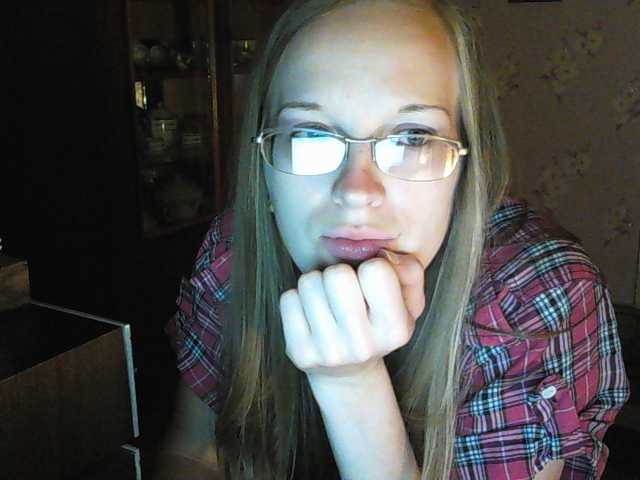 Zrzuty ekranu transmisji Angelpussy1