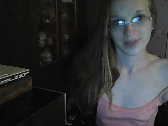 Zrzuty ekranu transmisji Angelpussy1