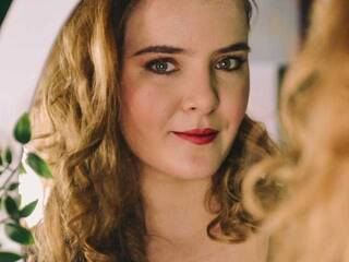 Erotyczny czat wideo AngelRouje