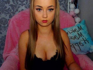 Zdjęcia AngelSue 10- stanup, 20-show ass, 25-show ass and spank it, 30-add friends, 50- boobs in bra, tip me!