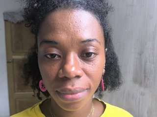 Erotyczny czat wideo Anique24