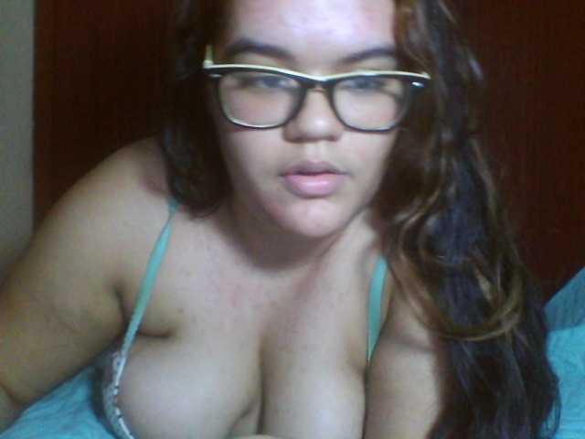 Zrzuty ekranu transmisji AnitaRedd