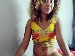 Erotyczny czat wideo AnnahRise