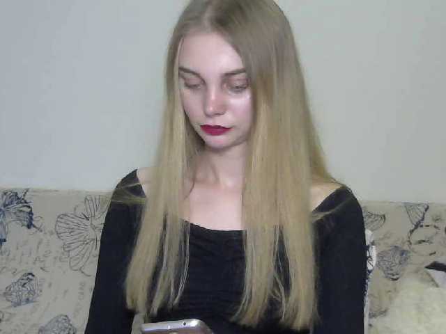 Zrzuty ekranu transmisji AnnaShy20