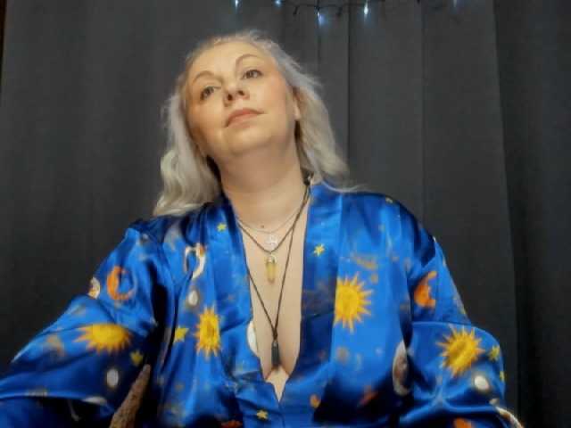 Zrzuty ekranu transmisji AnngelynaJoy