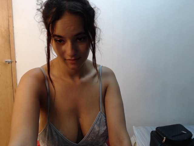 Zdjęcia annieclark If you like me - 11 tokens 1 slap - 20 tokens 5 spanks - 55 tokens C2C - 60 tokens Show ass - 80 tokens Show Titties - 110 Tokens Show pussy - 200 tokens Butt plug - 230 tokens Blowjob (3 min) - 300 tokens Masturbation (3 min) - 400 tokens Strip - 500 tok