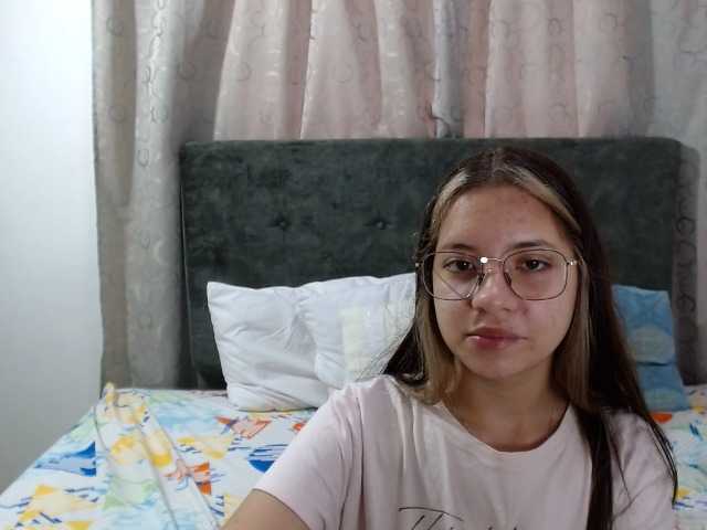 Zdjęcia annielove18 Hi guys, do you want to have fun with me? squirt show in pvt♥♥