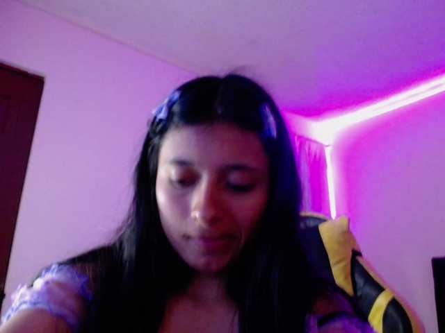 Zdjęcia Annii-99 ♥♥♥A sweet girl looking for someone to love me and fuck me!♥♥♥♥goal wet t-shirts + dance 450 tkn