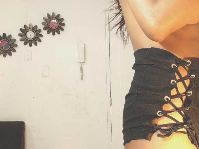Zdjęcia annixxxheart Motivate me and I'll show you how my big dildo opens my tight pussy wide