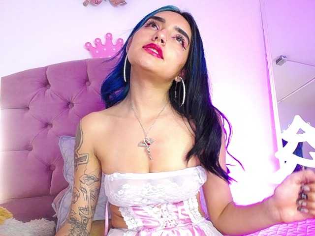 Zdjęcia annymayers hello guys I am a super sexy girl with desire to have fun all night come and try all my power 1000 squirt at goal
