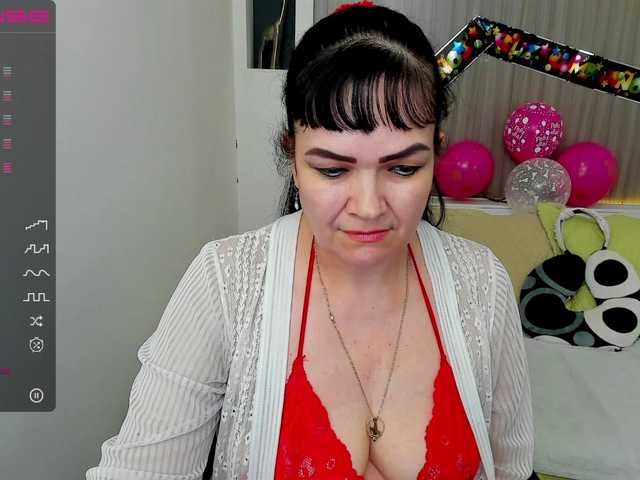 Zrzuty ekranu transmisji Antonellahart