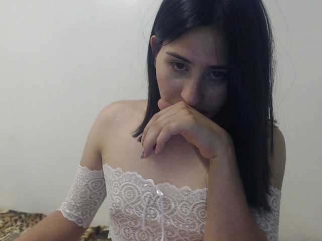 Zrzuty ekranu transmisji anyaa-taylor