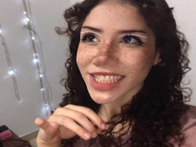 Zdjęcie profilowe Anya_White