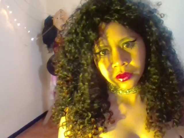 Zrzuty ekranu transmisji Aretadream