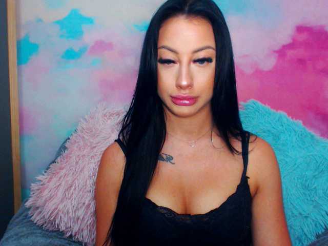 Zdjęcia ArianaCute WHO WANT TO SEE ME NAKED? COME TO FULL PRIVAT!