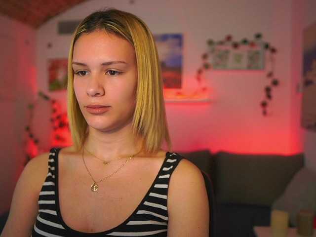 Zrzuty ekranu transmisji AriaSky