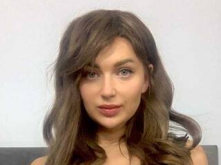 Erotyczny czat wideo ArinaNature